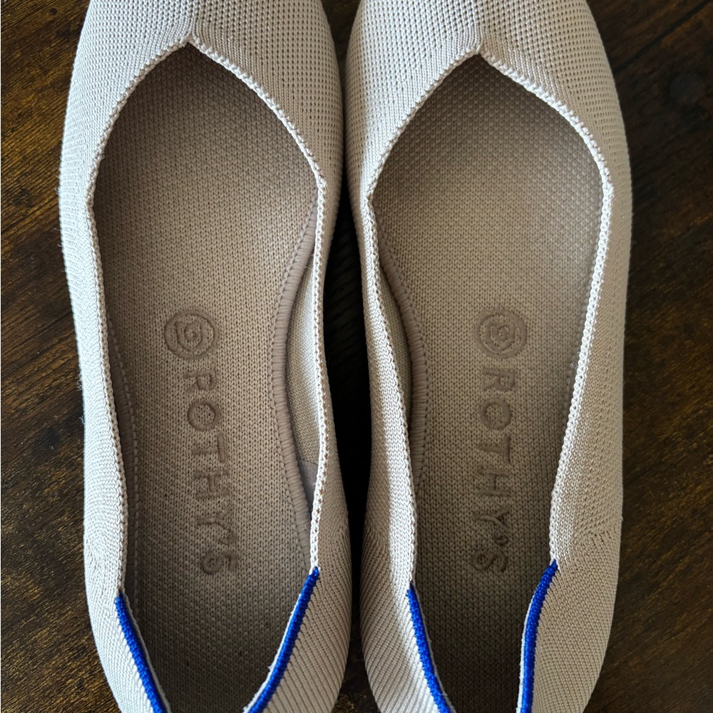 Rothy's Women's Ballet Flats in Light Taupe with Blue Trim